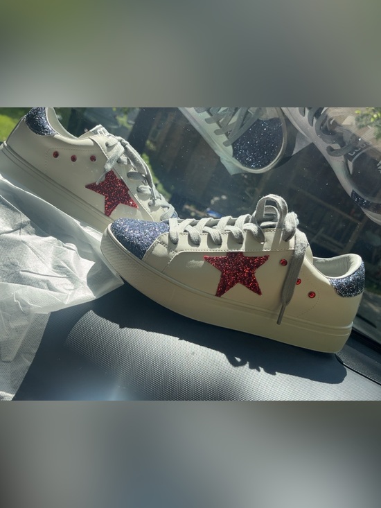 Ccbg Shoes - Ole Miss White Lace-Up Sneakers with Red Glitter Star and Blue Glitter Accents